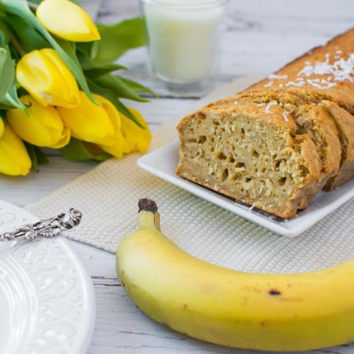 Bananen-Kokos-Kuchen mit Buttermilch gesund