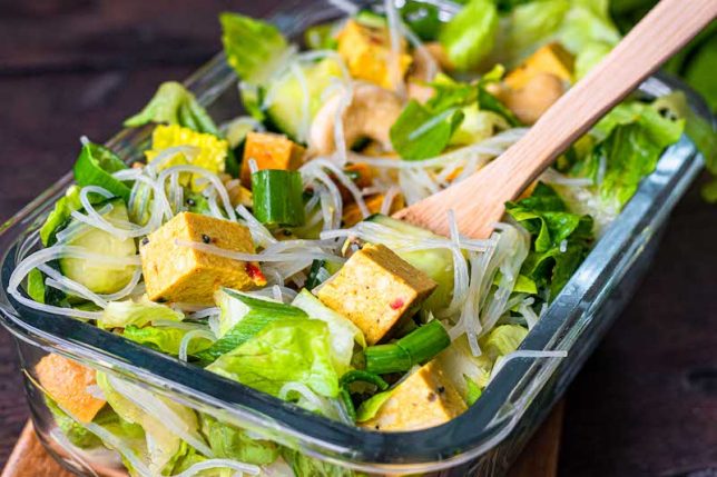 Glasnudelsalat gesundes Rezept schnell vegan vegetarisch glutenfrei Glasnudelsalat gesundes Rezept schnell vegan vegetarisch glutenfrei