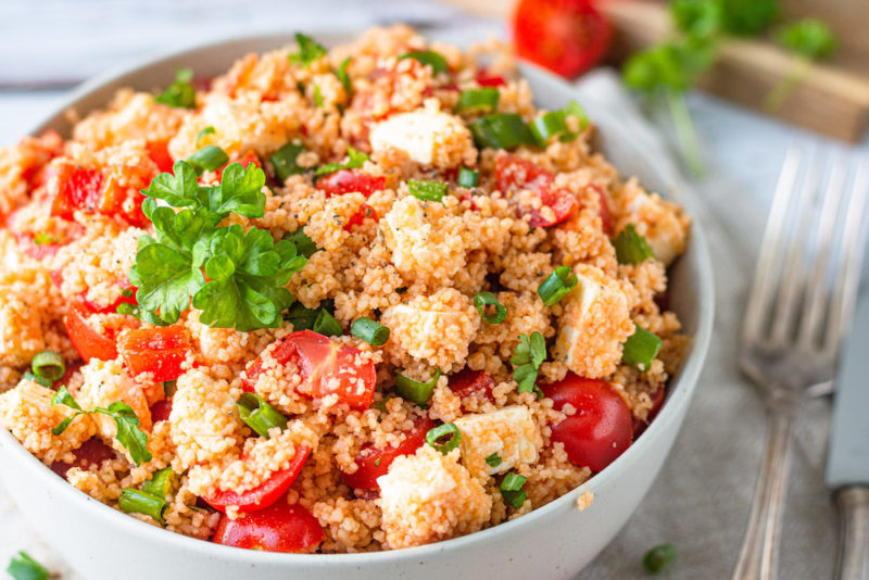 CouscousSalat mit Feta schnell und einfach