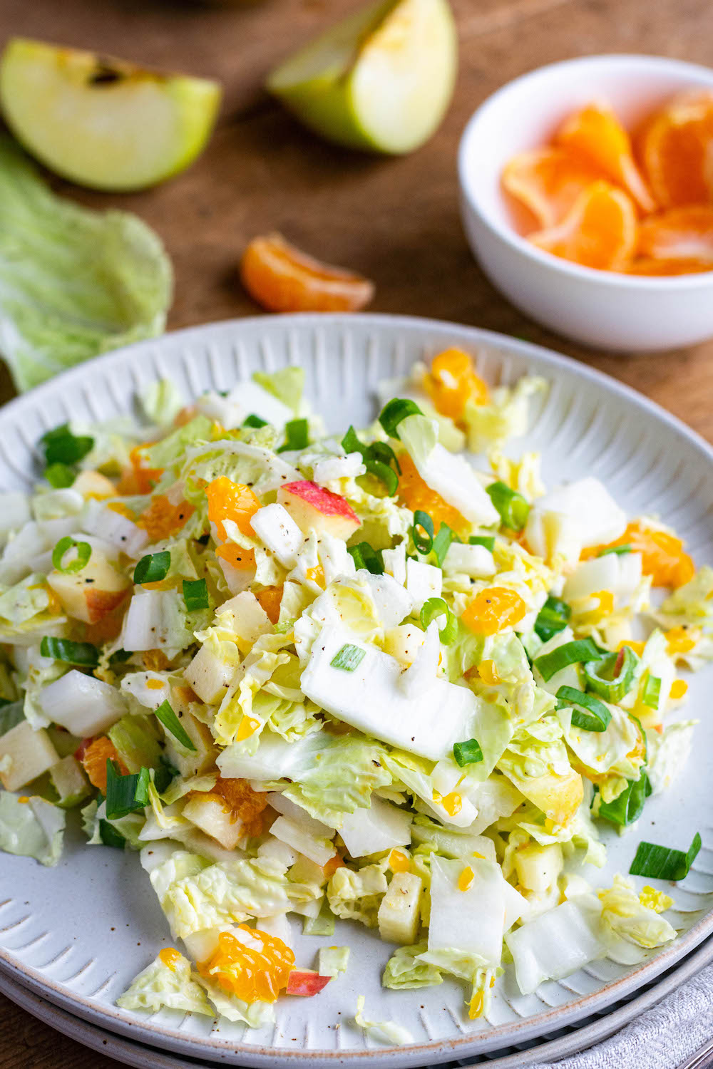 Chinakohl-Salat mit Mandarinen und Apfel - herrlich fruchtig