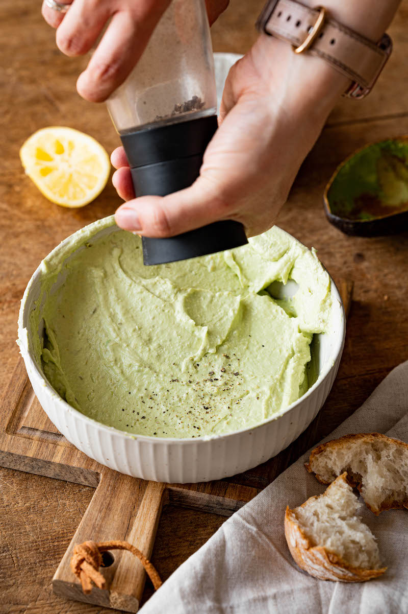 Avocado-Frischkäse-Dip | herrlich cremig