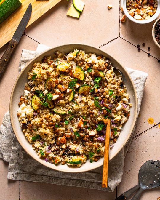 Bulgur-Linsen-Salat Rezept.
