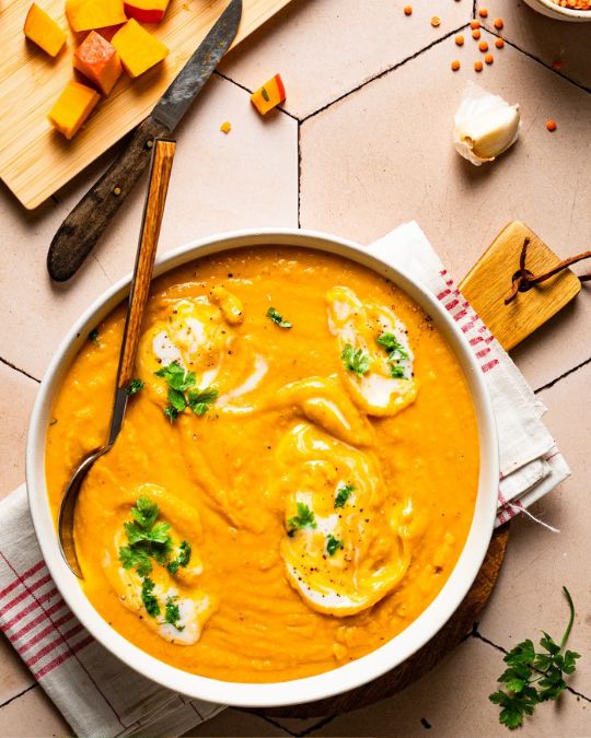 Kürbis-Linsen-Suppe.